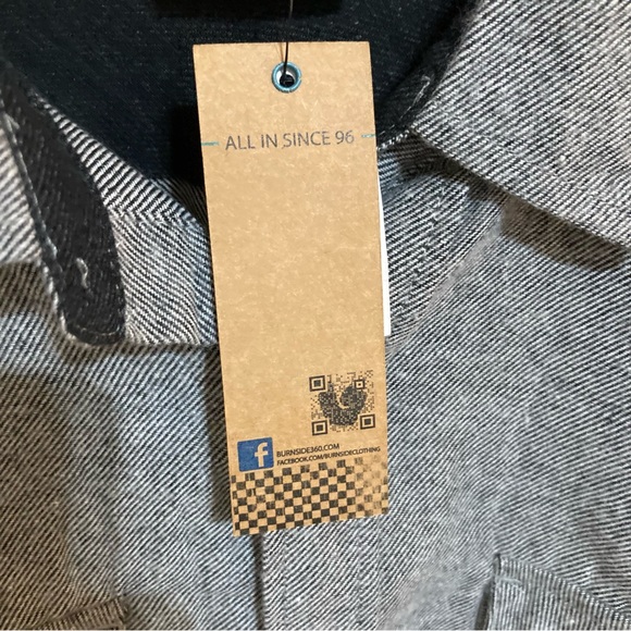 NWT Boys Flannel Shirt Button Down Gray Black White Size Large L 14 / 16 - Picture 3 of 6